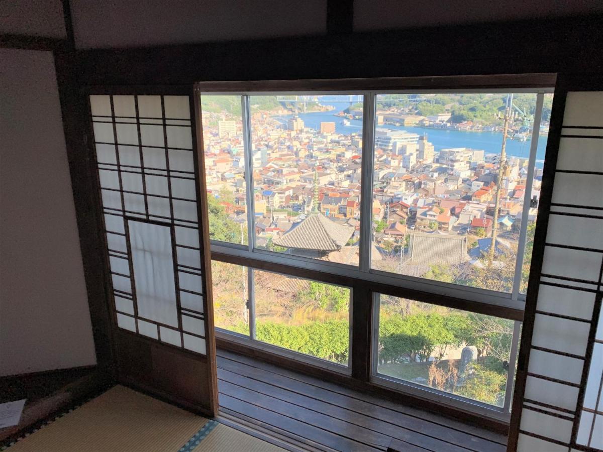Onomichi Guest House Miharashi-Tei Exteriör bild