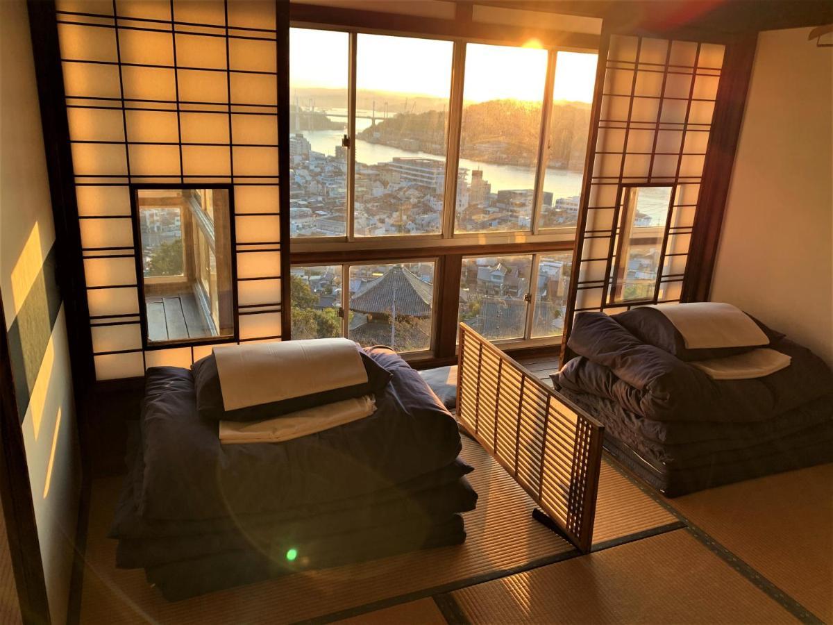 Onomichi Guest House Miharashi-Tei Exteriör bild