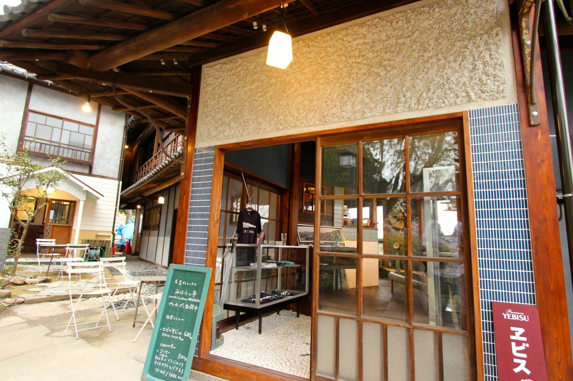 Onomichi Guest House Miharashi-Tei Exteriör bild